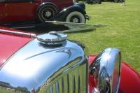 1928 Dusenberg Hood ornament closeup.jpg